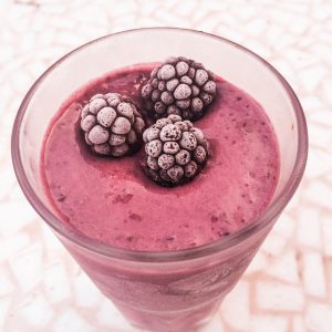 smoothie with berries